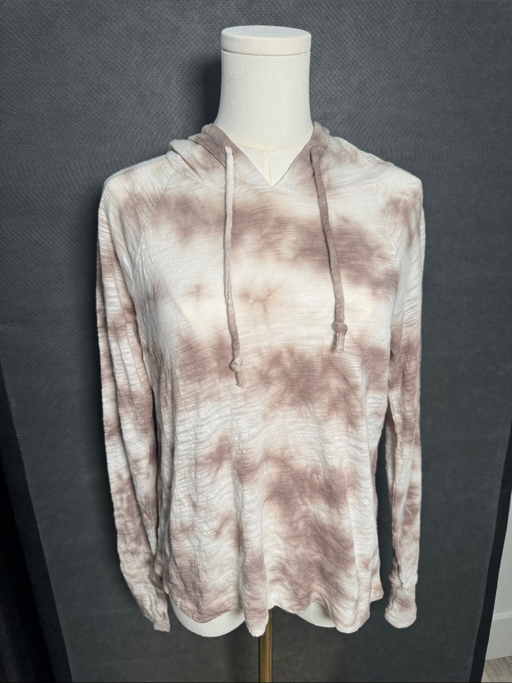 Chaser Hooded Long Sleeve Top - Cream & Taupe Tie-Dye